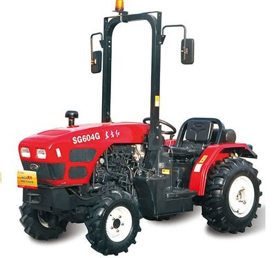 谁说拖拉机不行了？这几款果园型农机，实力诠释硬核新农业